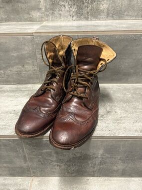 Frye James Lug Wingtip Leather Lace up Boots Men Size 9.5B Brown Ankle 76001